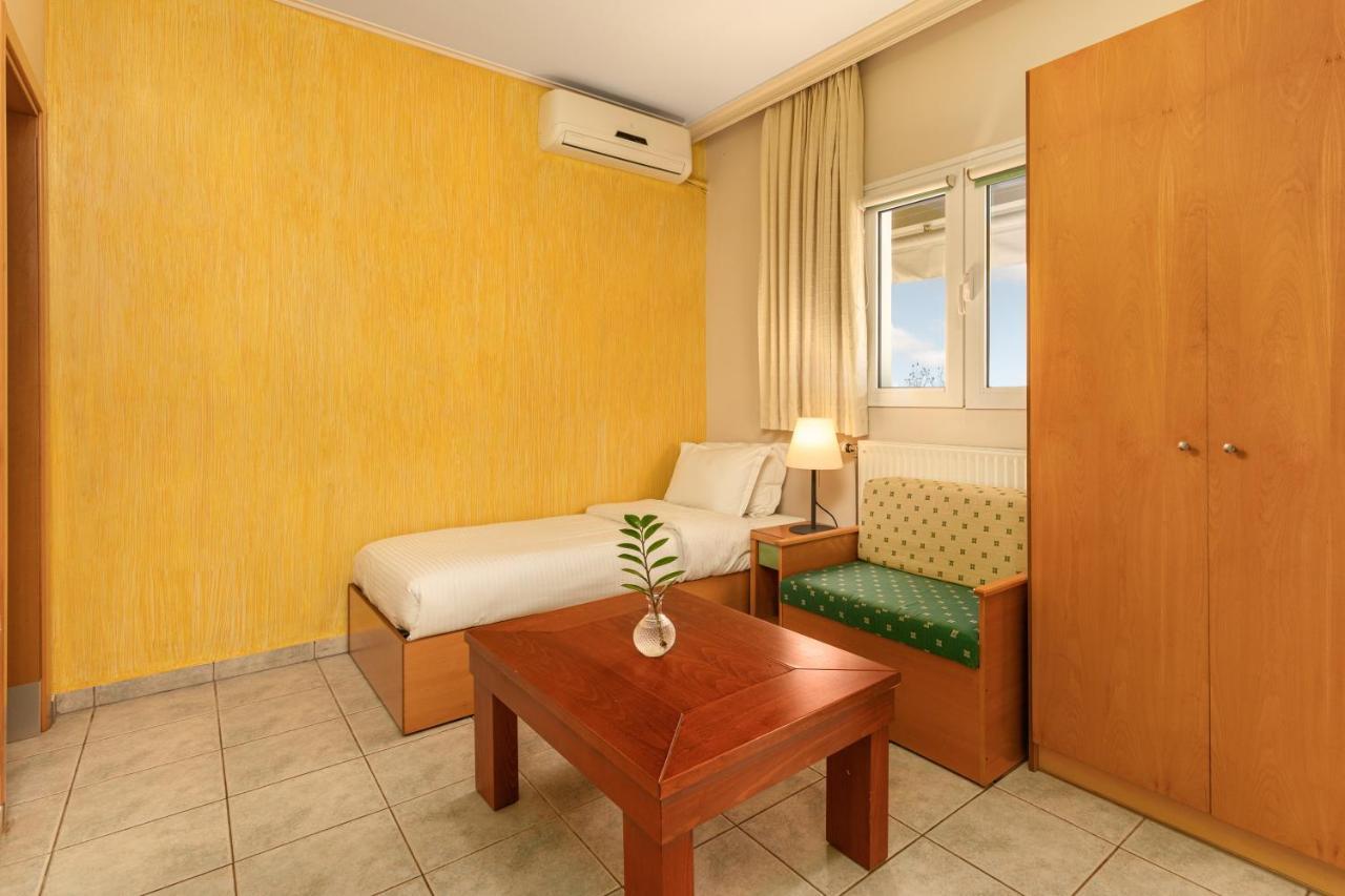 Dias Hotel Platamon ภายนอก รูปภาพ